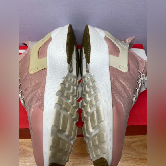 Nike Air Huarache Run Ultra”Particle Pink” - Picture 5 of 6